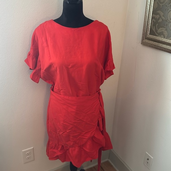 ASTR The Label Coral Red ruffle faux wrap around skirt ruffle sleeves dress Sz L - Picture 2 of 12
